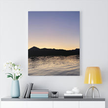 Load image into Gallery viewer, 𝐃𝐲𝐢𝐧𝐠 𝐋𝐢𝐠𝐡𝐭