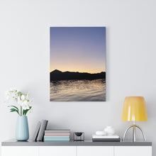 Load image into Gallery viewer, 𝐃𝐲𝐢𝐧𝐠 𝐋𝐢𝐠𝐡𝐭