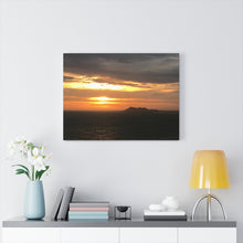 Load image into Gallery viewer, 𝐅𝐚𝐥𝐥𝐢𝐧𝐠 𝐒𝐮𝐧